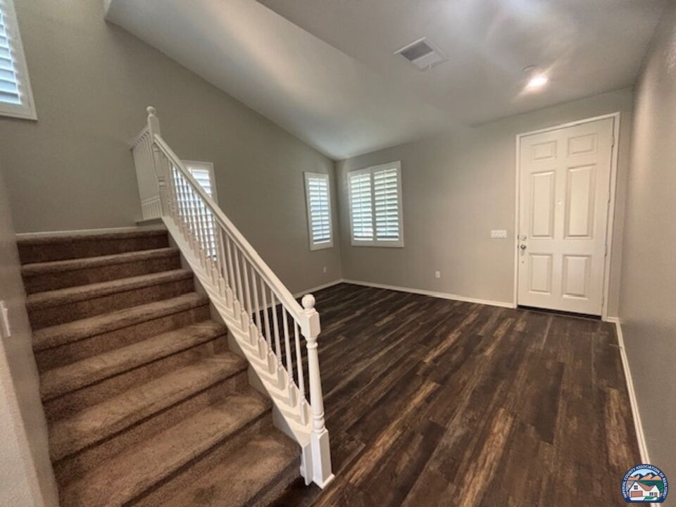 Property Photo: 642 Las Lomas St CA 92251