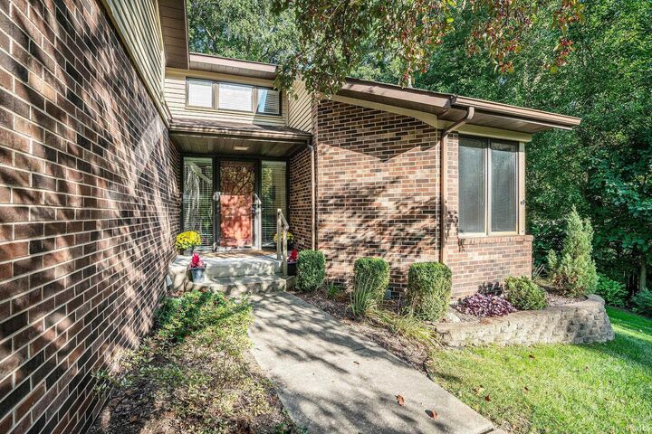 Property Photo: 51810 Villager Parkway IN 46530-7678