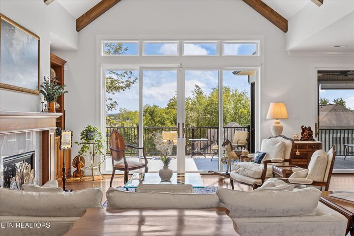 Property Photo: 302 Coweta Court TN 37774