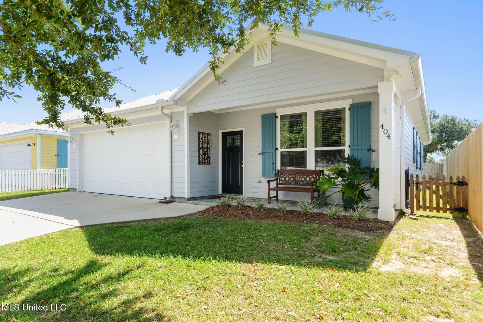 Property Photo: 404 Ramaux Street MS 39520