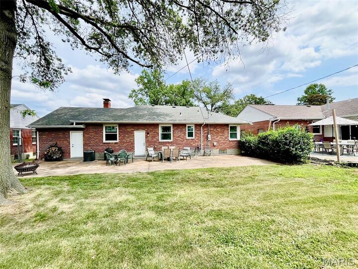 Property Photo:  5201 Kingwood Drive  MO 63123 