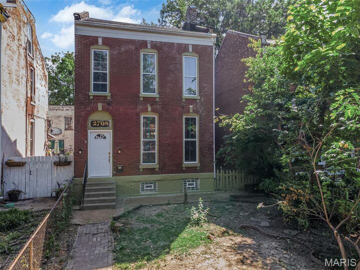Property Photo:  2708 Indiana Avenue  MO 63118 