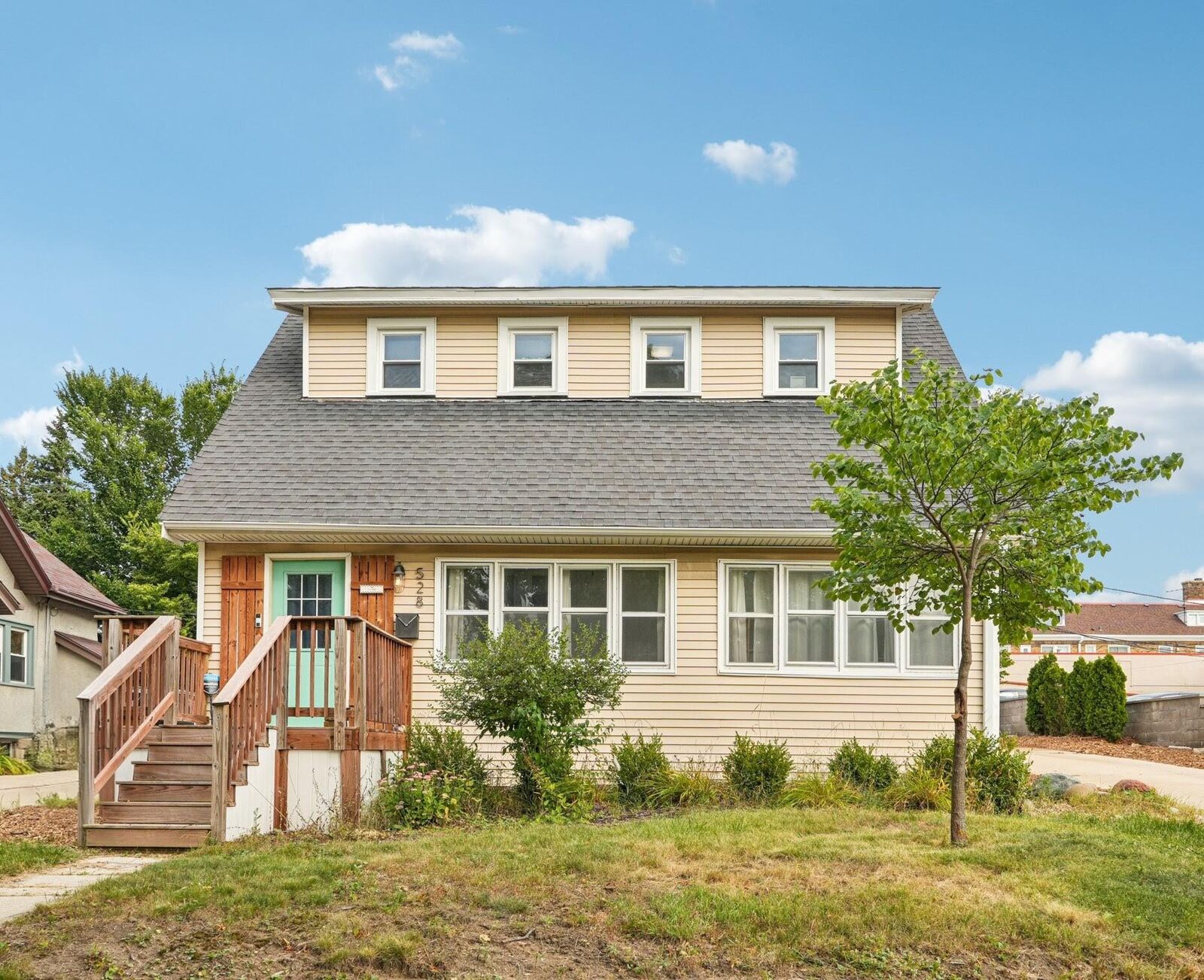 Property Photo:  528 N 62nd St  WI 53213 