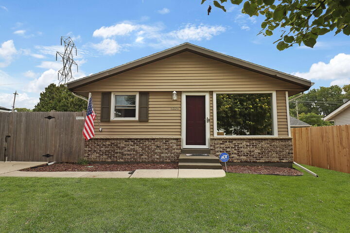 6109 57th Ave  Kenosha WI 53142 photo