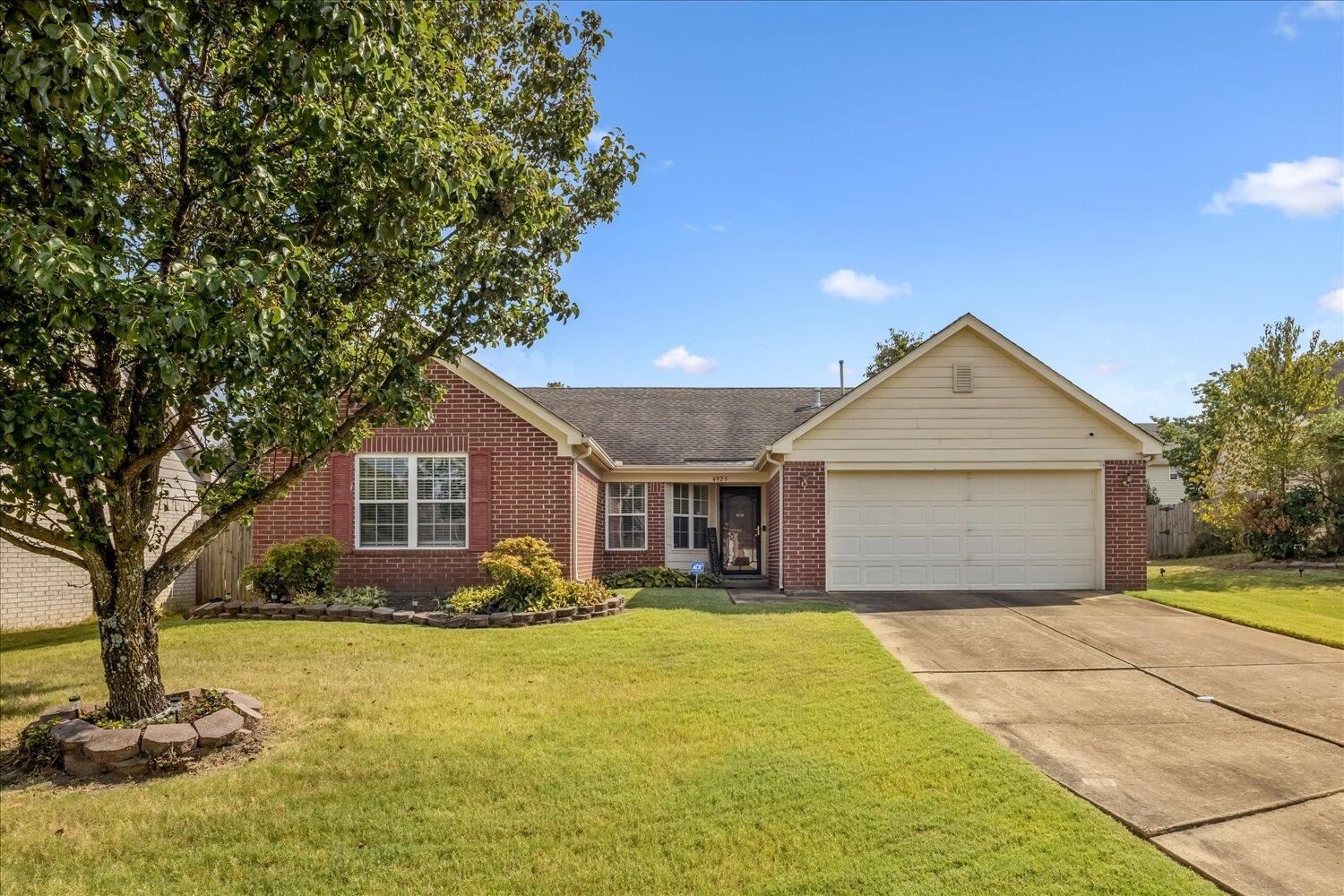 Property Photo:  4925 Top Notch Loop  TN 38125 