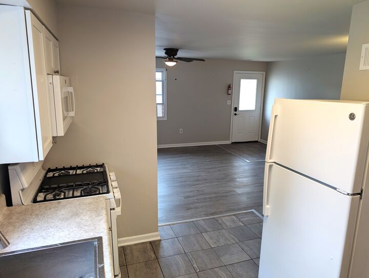 Property Photo:  950 N Brainard Street  IL 60563 