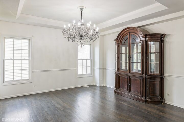 Property Photo:  885 Tipperary Street  IL 60136 