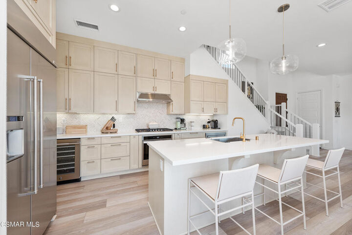 20843 Acorn Circle  Porter Ranch CA 91326 photo