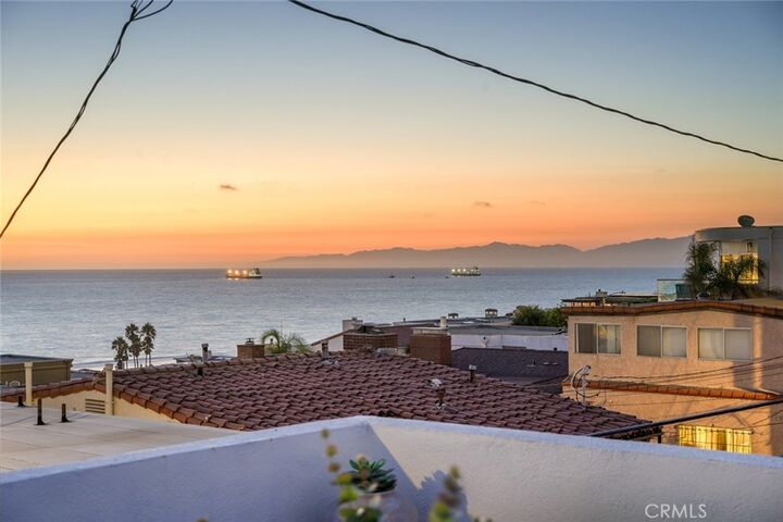 Property Photo:  315 Marine Place  CA 90266 