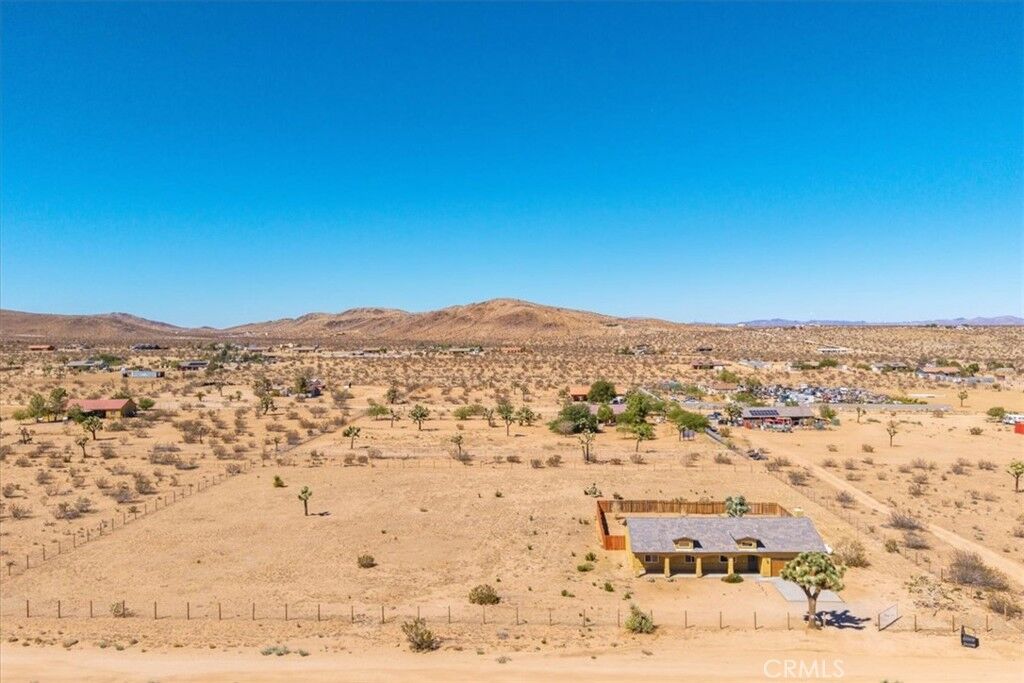 Property Photo:  60726 Mason Drive  CA 92252 