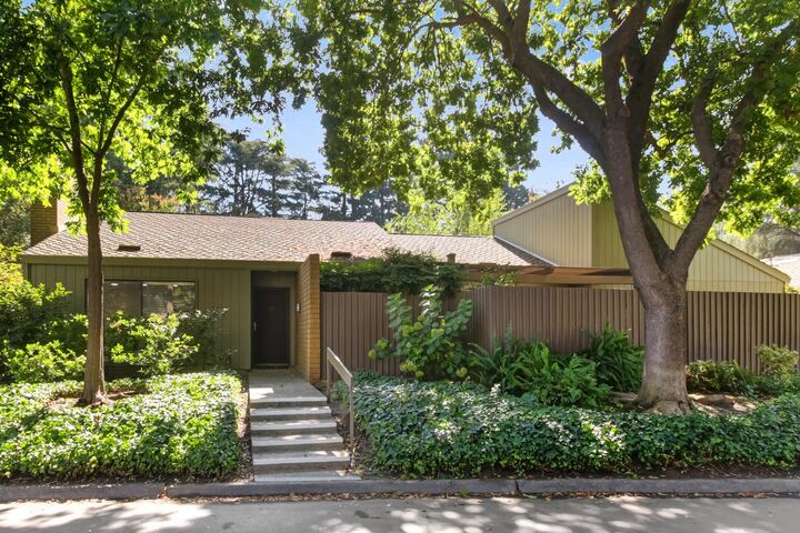 601 Dunbarton Circle  Sacramento CA 95825 photo