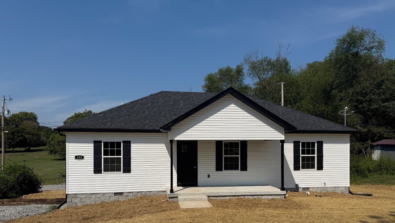 Property Photo: 200 Cedar River Rd TN 37160