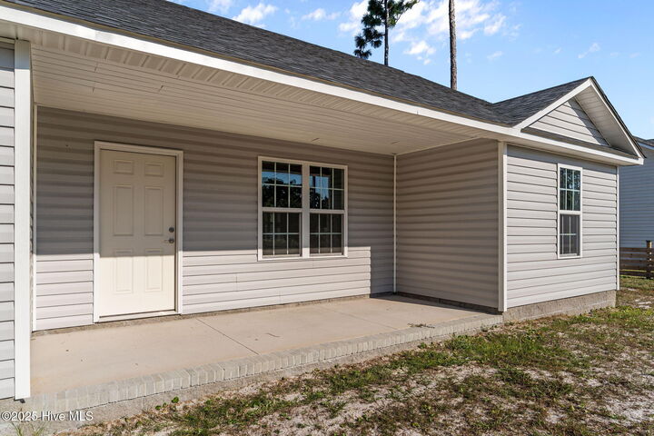 Property Photo:  757 Eden Drive  NC 28461 