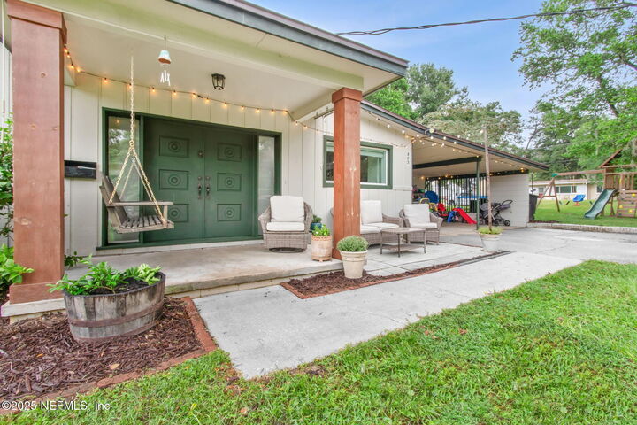 Property Photo:  803 Seabrook Cove Road  FL 32211 