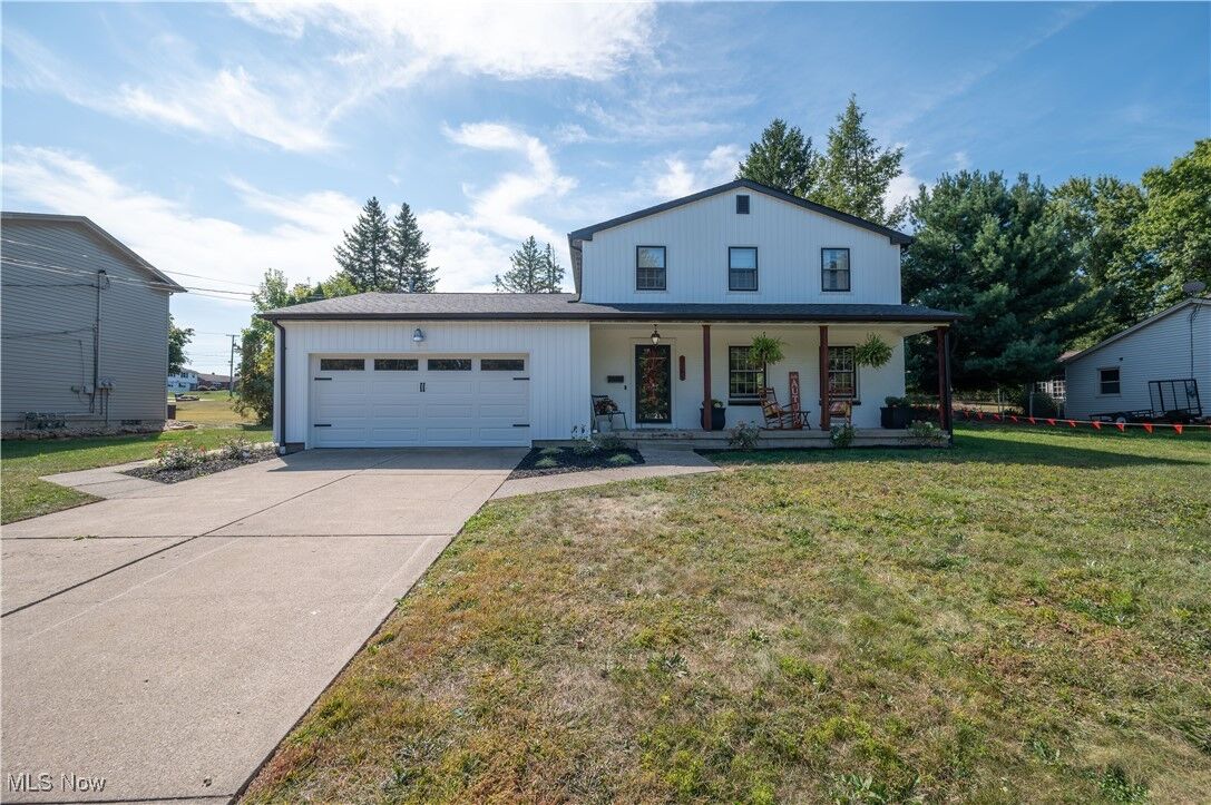 Property Photo: 3151 Heatherbrae Drive OH 44514