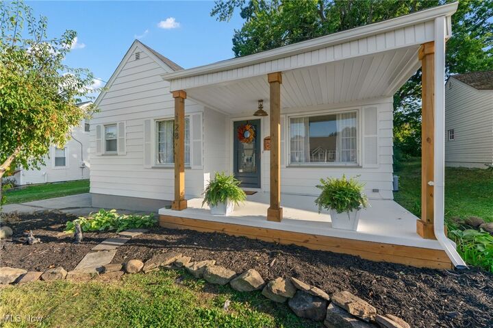 Property Photo:  128 Renee Drive  OH 44471 