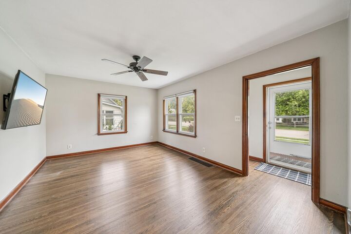 Property Photo:  520 River Street  MN 55033 