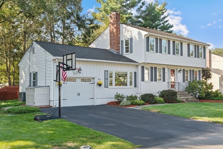 Property Photo:  20 Rose Lane  MA 01701 