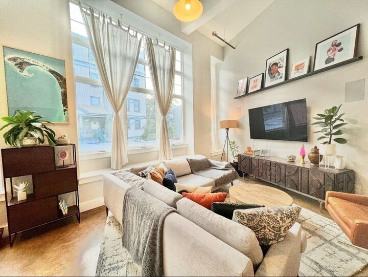 Property Photo: 1861 Dorchester Ave 5 MA 02124
