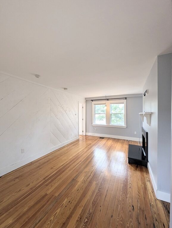 Property Photo: 126 Derby St 2 MA 01970