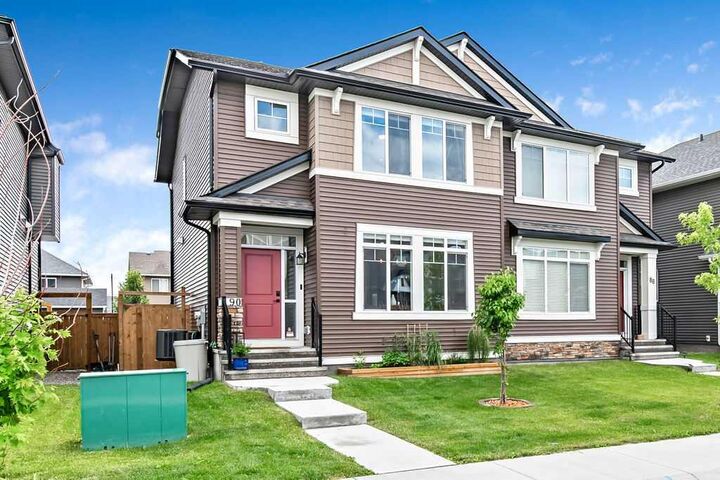 Property Photo:  90 Wolf Gate  AB T1S 5T9 