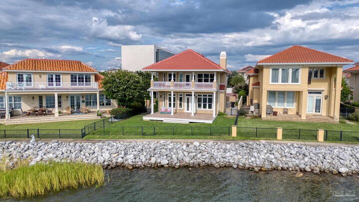 Property Photo:  43 Port Royal Way  FL 32502 