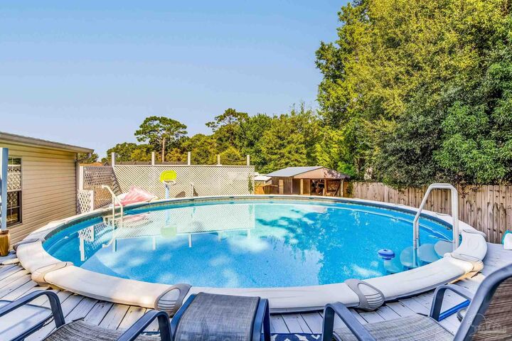 Property Photo:  960 Langley Ave  FL 32504 