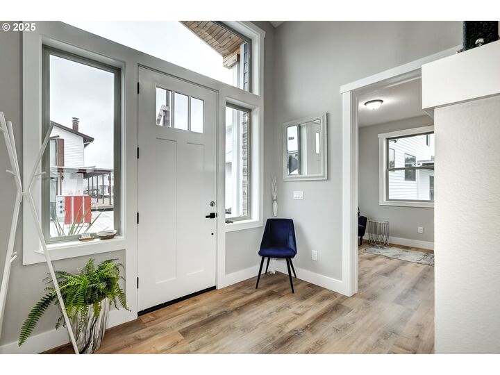 Property Photo:  18989 NE Marine Dr 36  OR 97230 