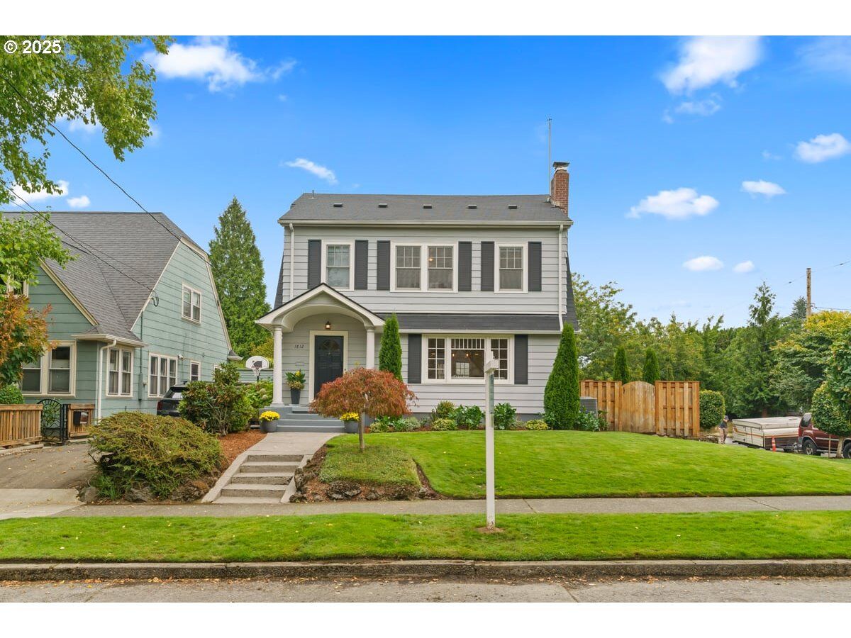 Property Photo: 1812 SE 29th Ave OR 97214