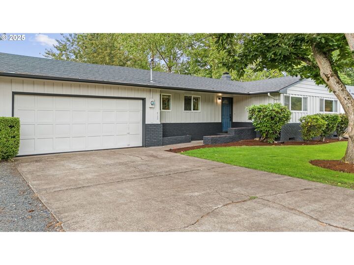 2133 Jeppesen Acres Rd  Eugene OR 97401 photo