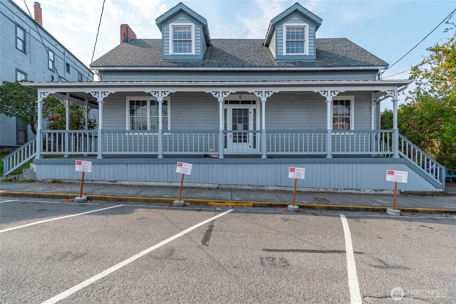 Property Photo:  5 NW Front Street  WA 98239 