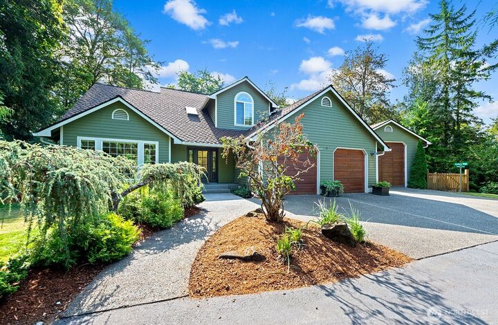 Property Photo:  28626  183rd Court SE  WA 98042 