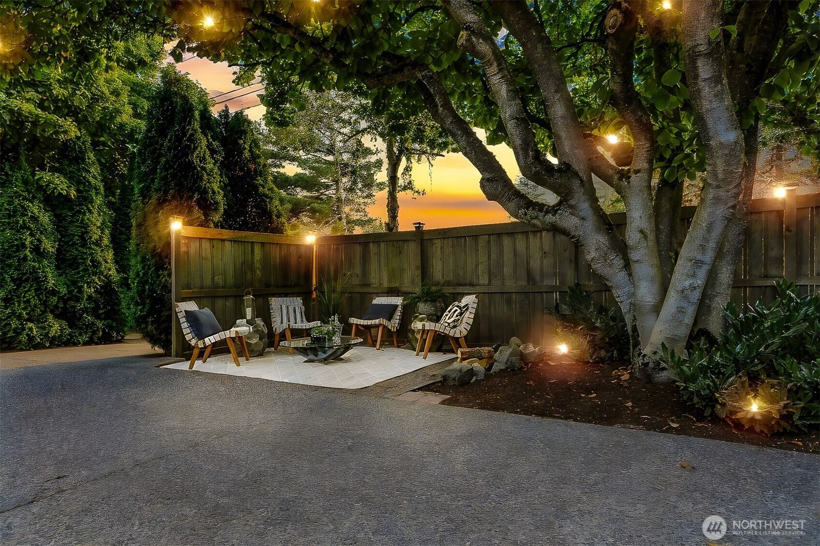 Property Photo:  9044  15th Avenue NW  WA 98117 