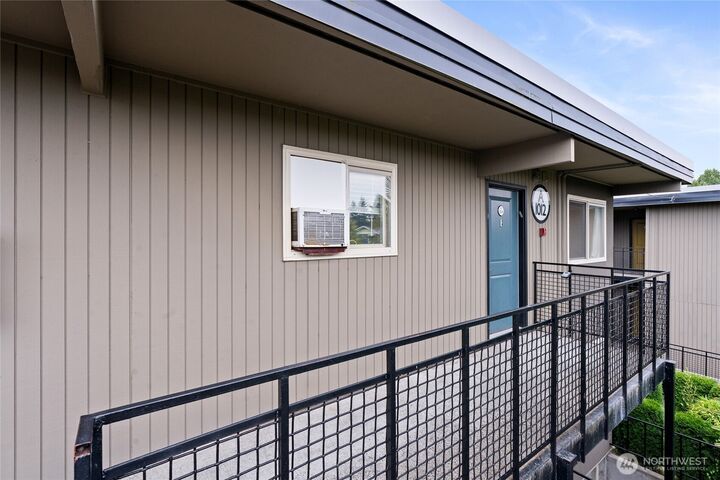 Property Photo:  1012 S 27th Street A304  WA 98409 