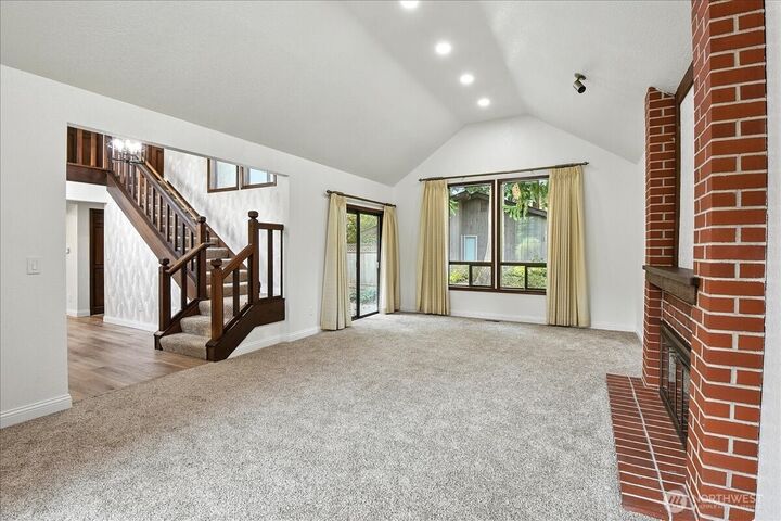 Property Photo:  15026  62nd Avenue W  WA 98026 