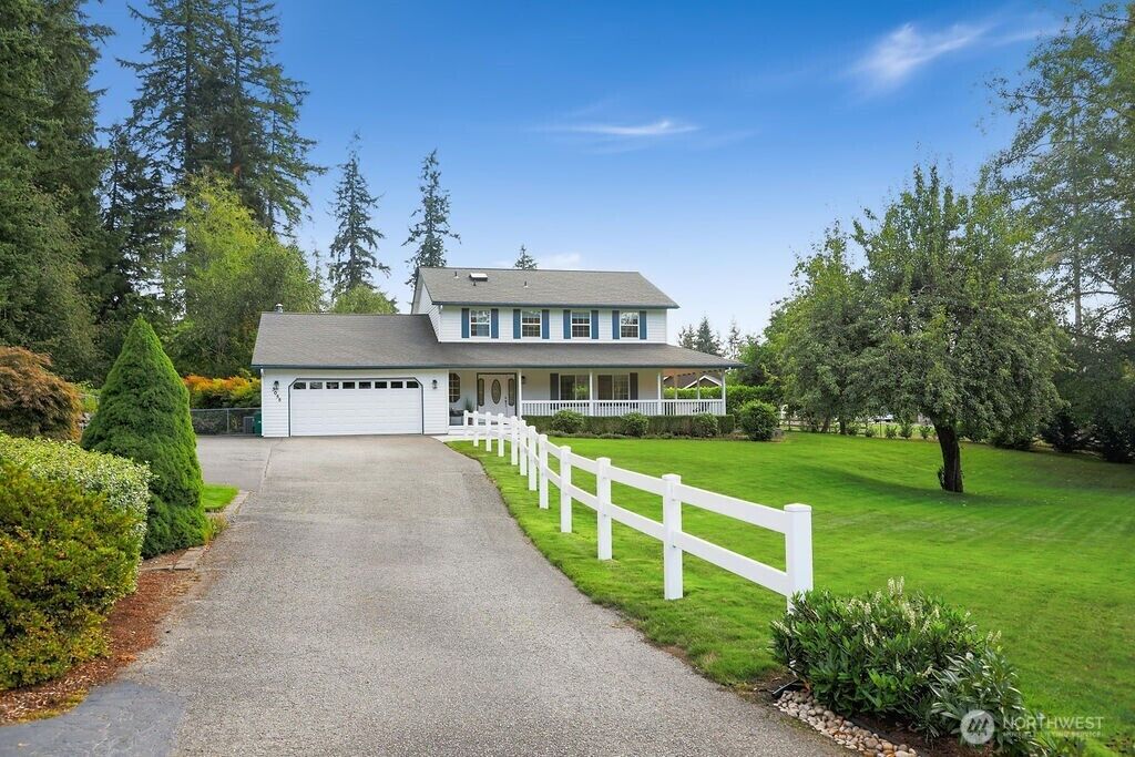Property Photo: 3055 NW Colonial Lane WA 98370