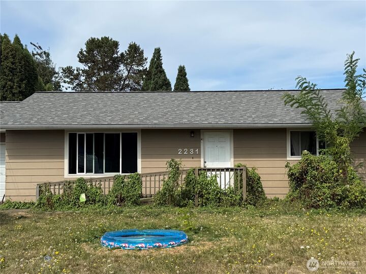 Property Photo: 2231 46th Avenue WA 98632