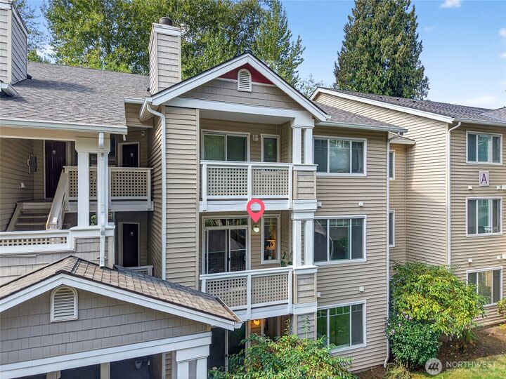 Property Photo:  15300  112th Avenue NE A202  WA 98011 