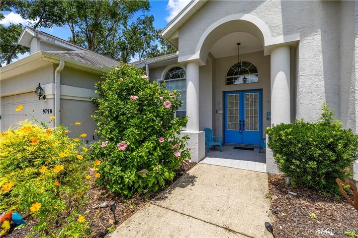 Property Photo: 9790 SW 194th Circle FL 34432