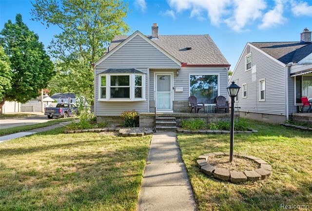 Property Photo: 1805 Rose Avenue MI 48146