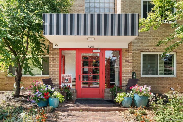 Property Photo:  525 Jackson Street 301  CO 80206 
