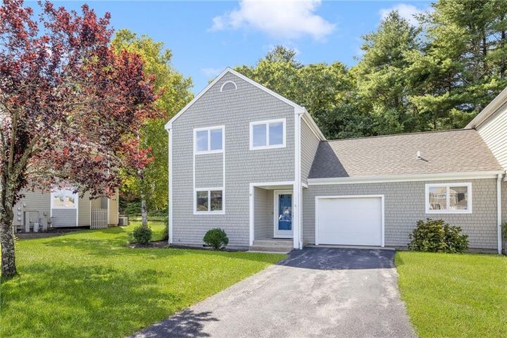 21 Woodlawn Circle 21  Hopkinton RI 02832 photo
