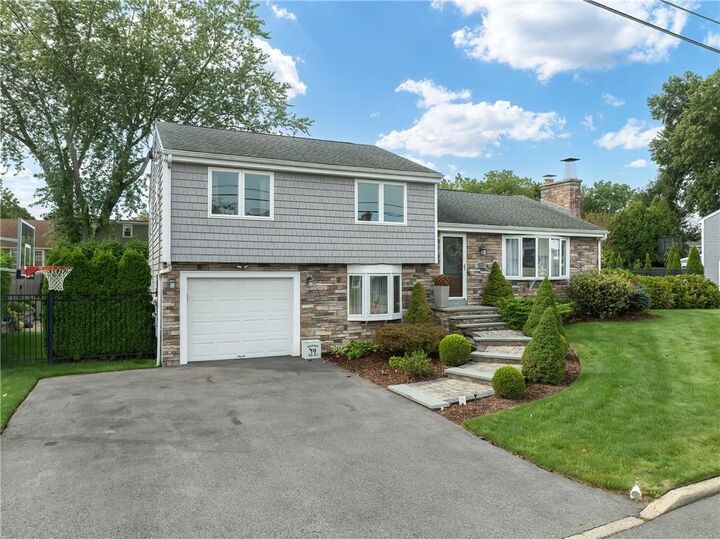 Property Photo:  89 Plymouth Road  RI 02914 