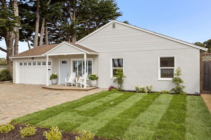Property Photo: 207 Nelson Avenue CA 94044