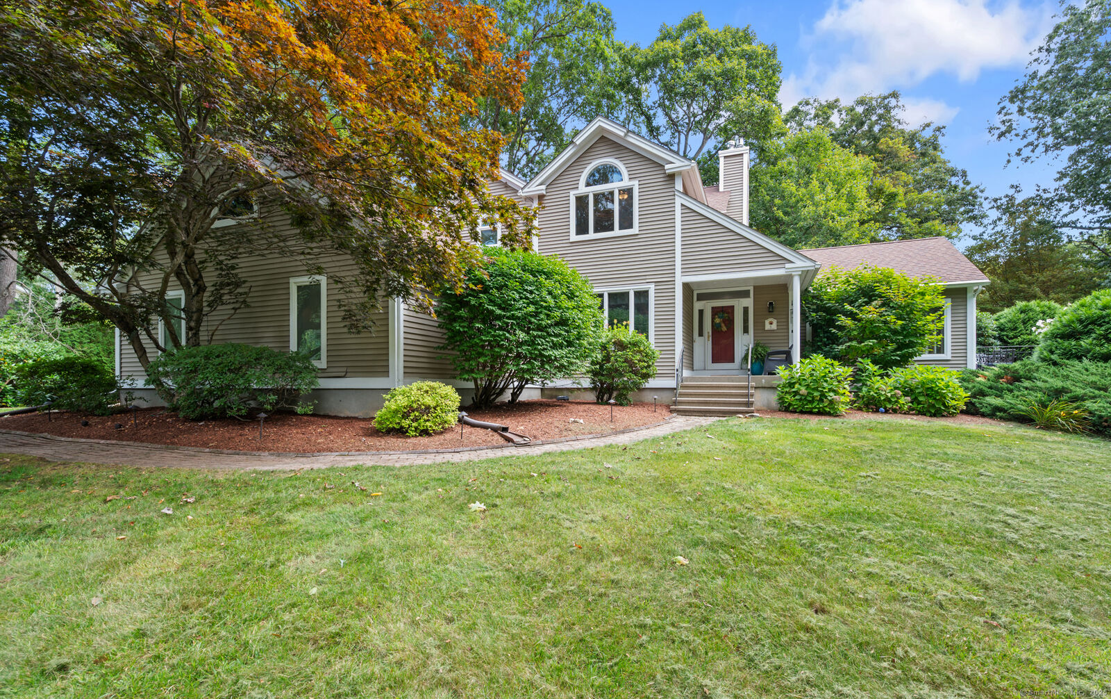 Property Photo:  6 Winthrop Drive  CT 06248 
