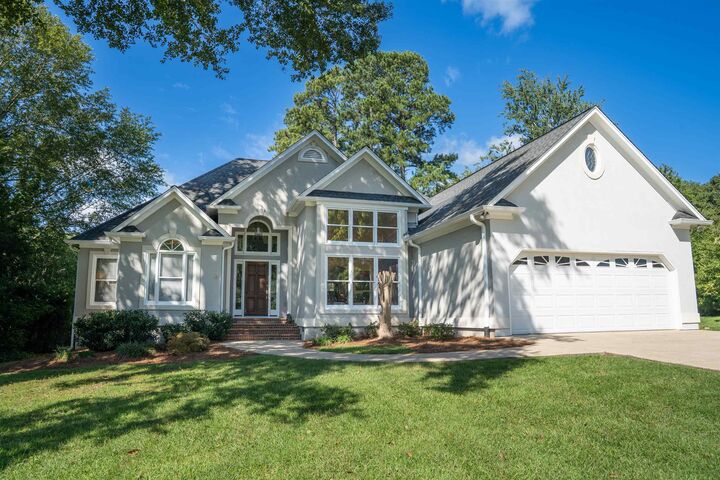 Property Photo:  102 Gable Court  SC 29307 