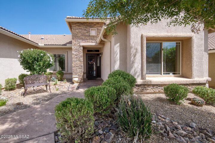 Property Photo:  1953 Oak Winds Drive  AZ 85635 