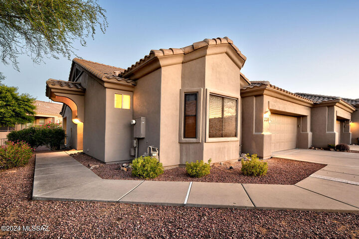Property Photo: 13401 N Rancho Vistoso Boulevard 220 AZ 85755