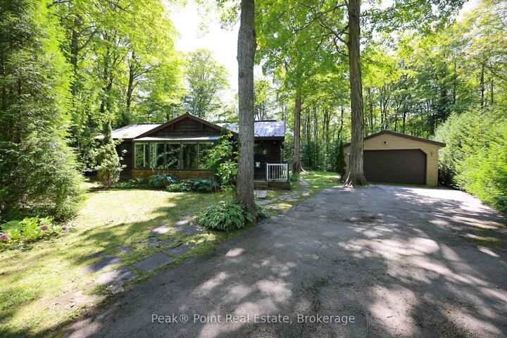 Property Photo: 46 Mapleport Crescent ON N0H 2G0
