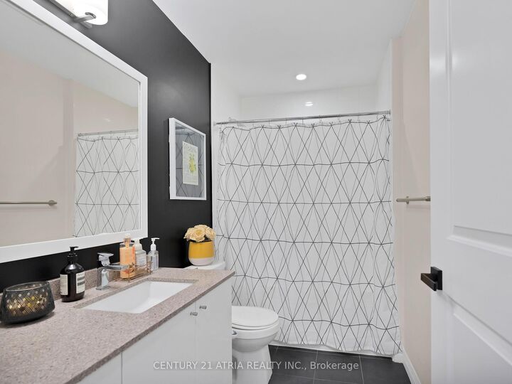 Photo de la propriété:  5033 Four Springs Avenue 313  ON L5R 0G8 